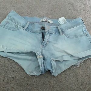 Light blue denim Hollister shorts - no rips